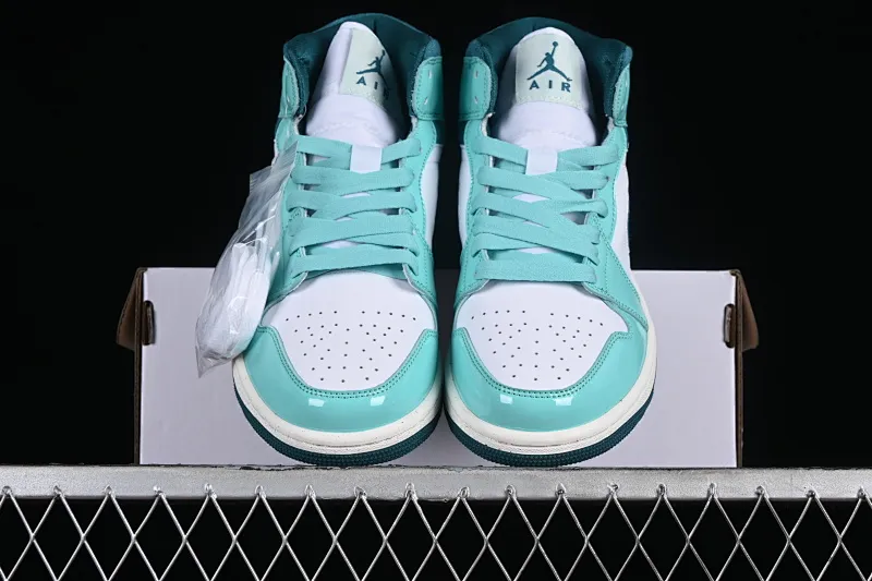 All Categories Air Jordan Jordan Series Basketball Shoes Air Jordan 1 Mid Air Jordan 1 Mid "Bleached Turquoise" AJ1 Joe 1 Ice Mint Green Chinese Cultural Leisure Sneakers DZ3745-300